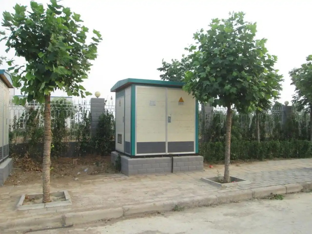 福绵1000KVA欧式箱式变压器